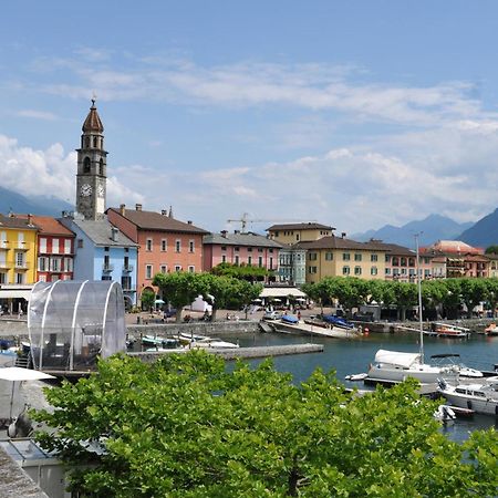 Yellow View Apartment - Happy Rentals Ronco sopra Ascona Kültér fotó